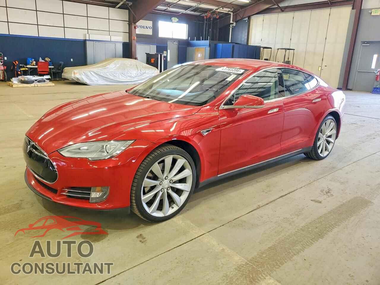 TESLA MODEL S 2013 - 5YJSA1CN7DFP08403