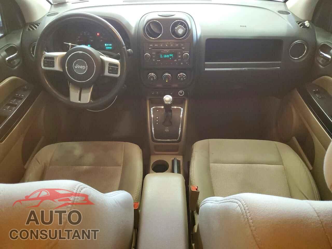 JEEP COMPASS 2011 - 1J4NF1FB9BD135616