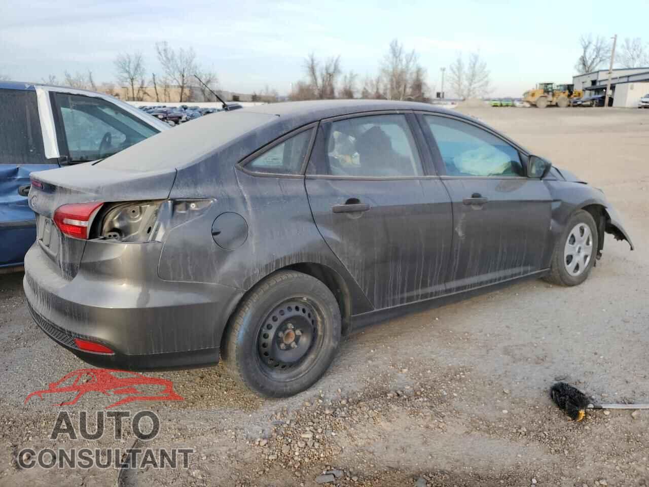 FORD FOCUS 2017 - 1FADP3E25HL301856