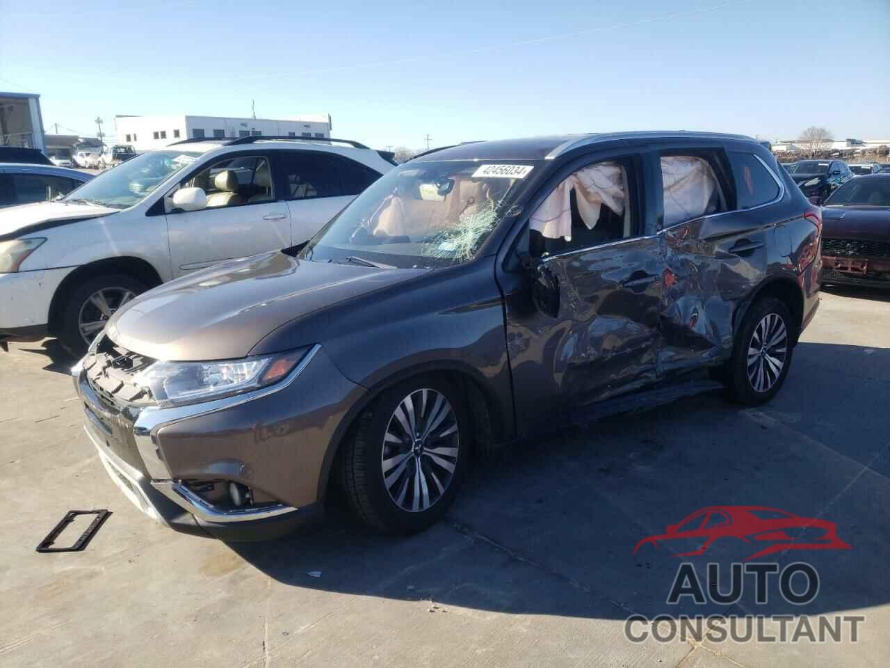 MITSUBISHI OUTLANDER 2019 - JA4AD3A30KZ029641