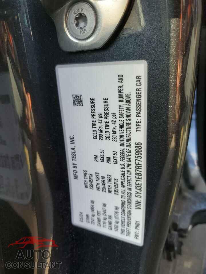 TESLA MODEL 3 2024 - 5YJ3E1EB7RF759886