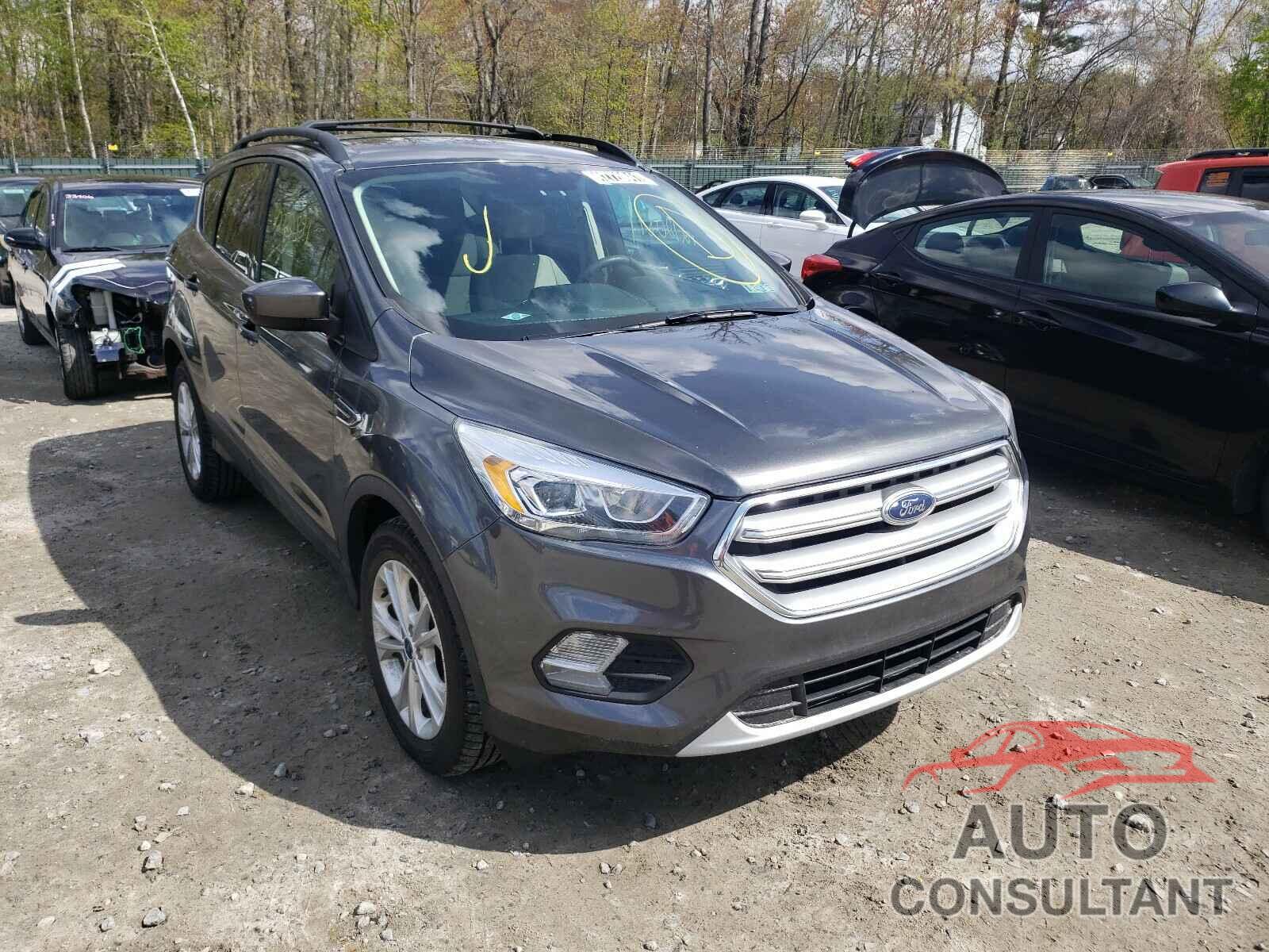 FORD ESCAPE 2017 - 1FMCU0GD5HUC97521