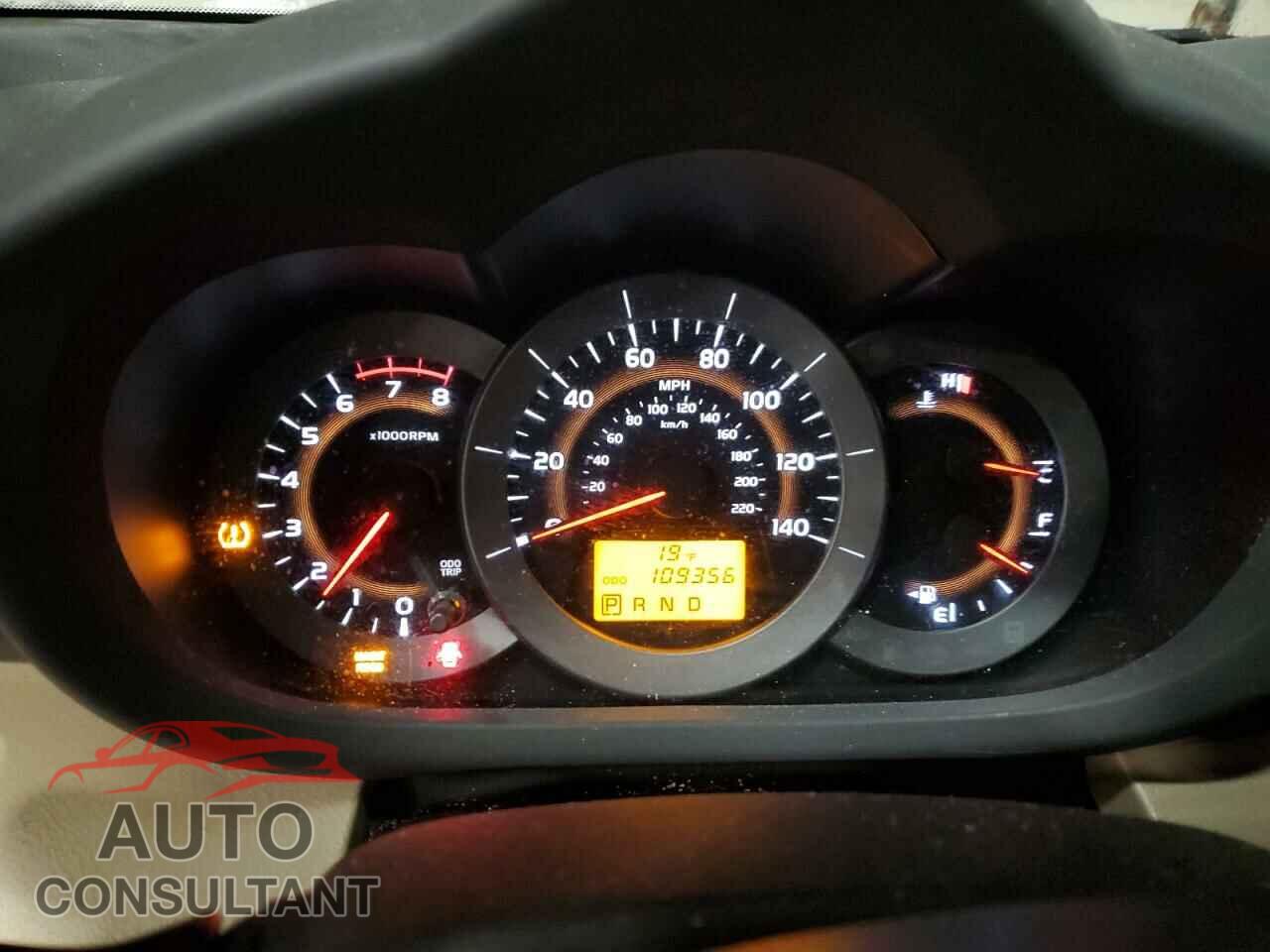 TOYOTA RAV4 2012 - 2T3BF4DV8CW246573