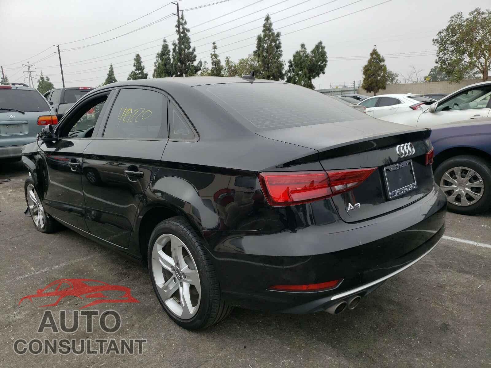 AUDI A3 2018 - WAUAUGFF4J1006101