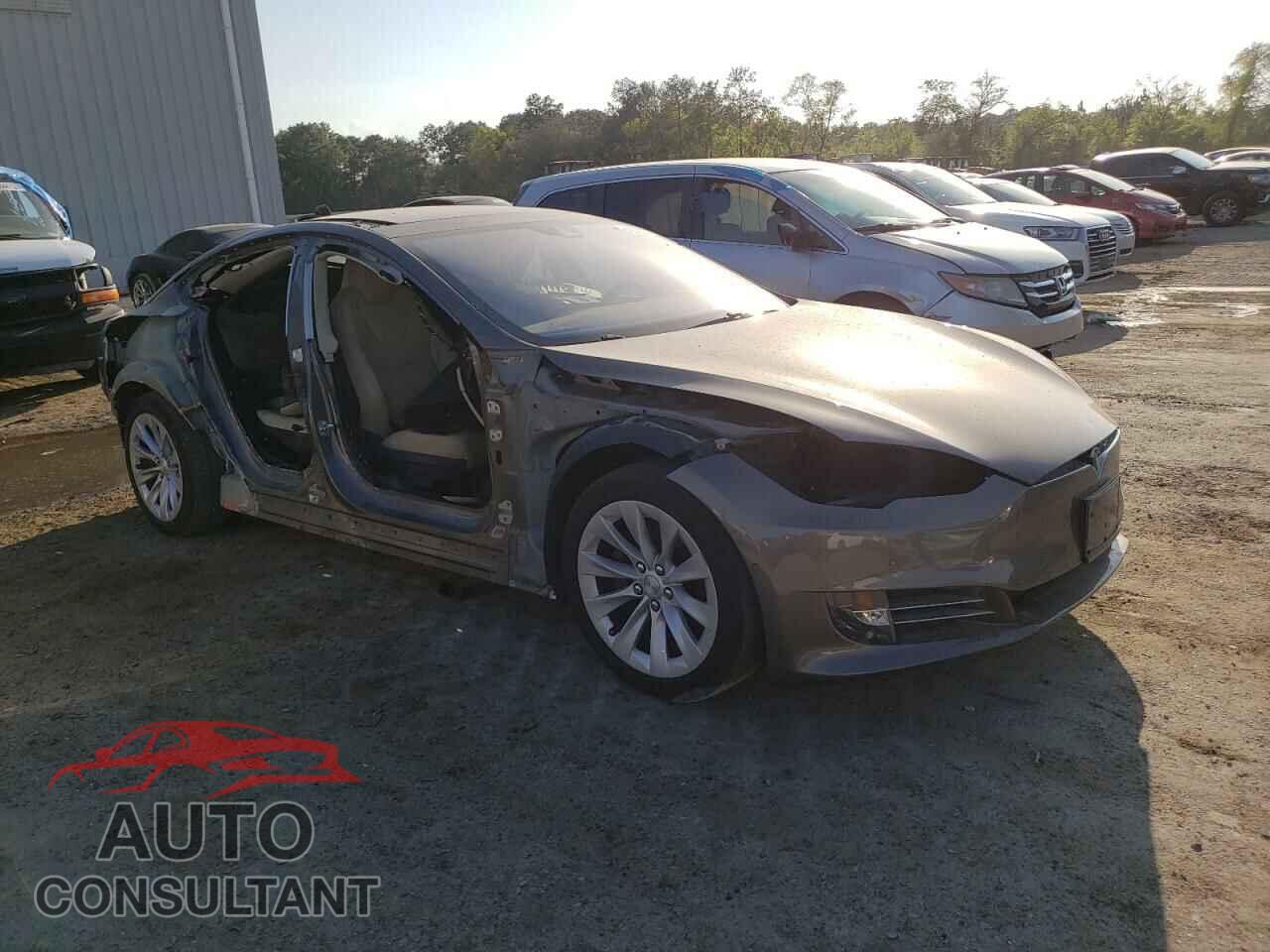 TESLA MODEL S 2016 - 5YJSA1E11GF161210
