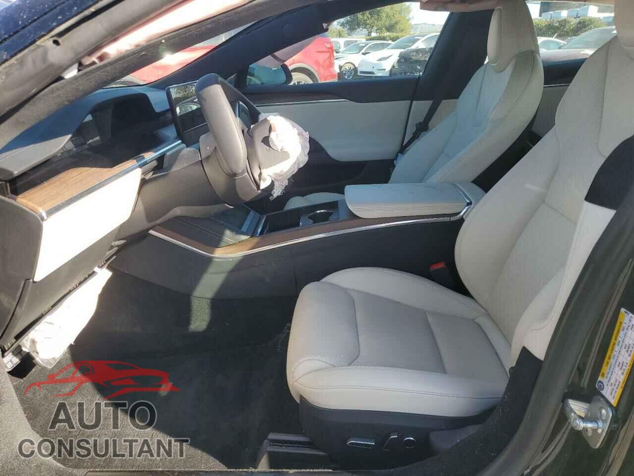 TESLA MODEL S 2022 - 5YJSA1E59NF460010