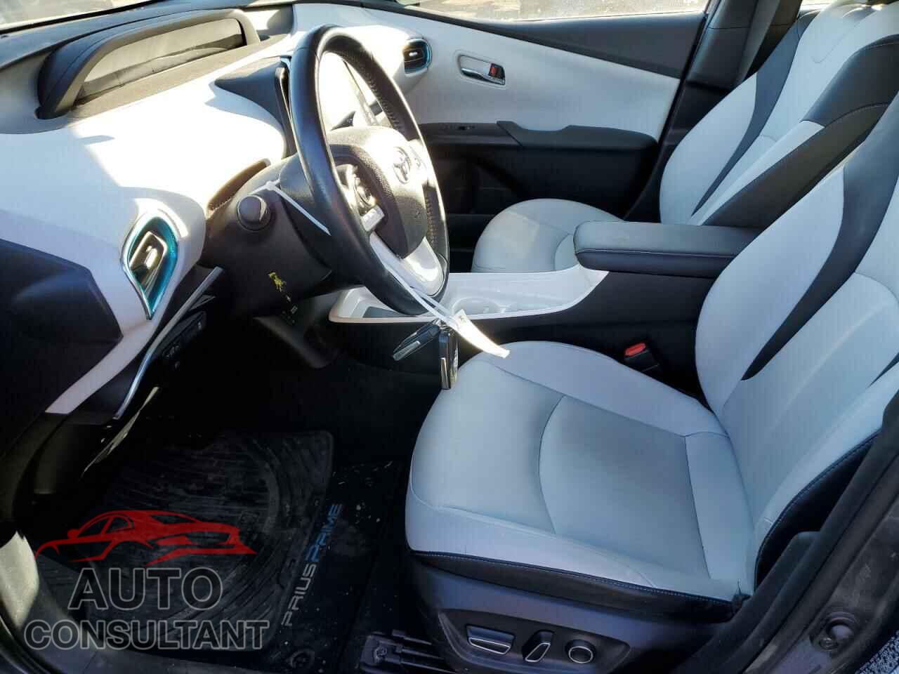 TOYOTA PRIUS 2017 - JTDKARFP7H3006919