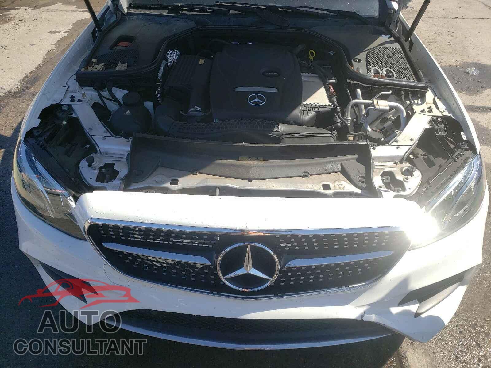 MERCEDES-BENZ E CLASS 2017 - WDDZF4KB7HA104203