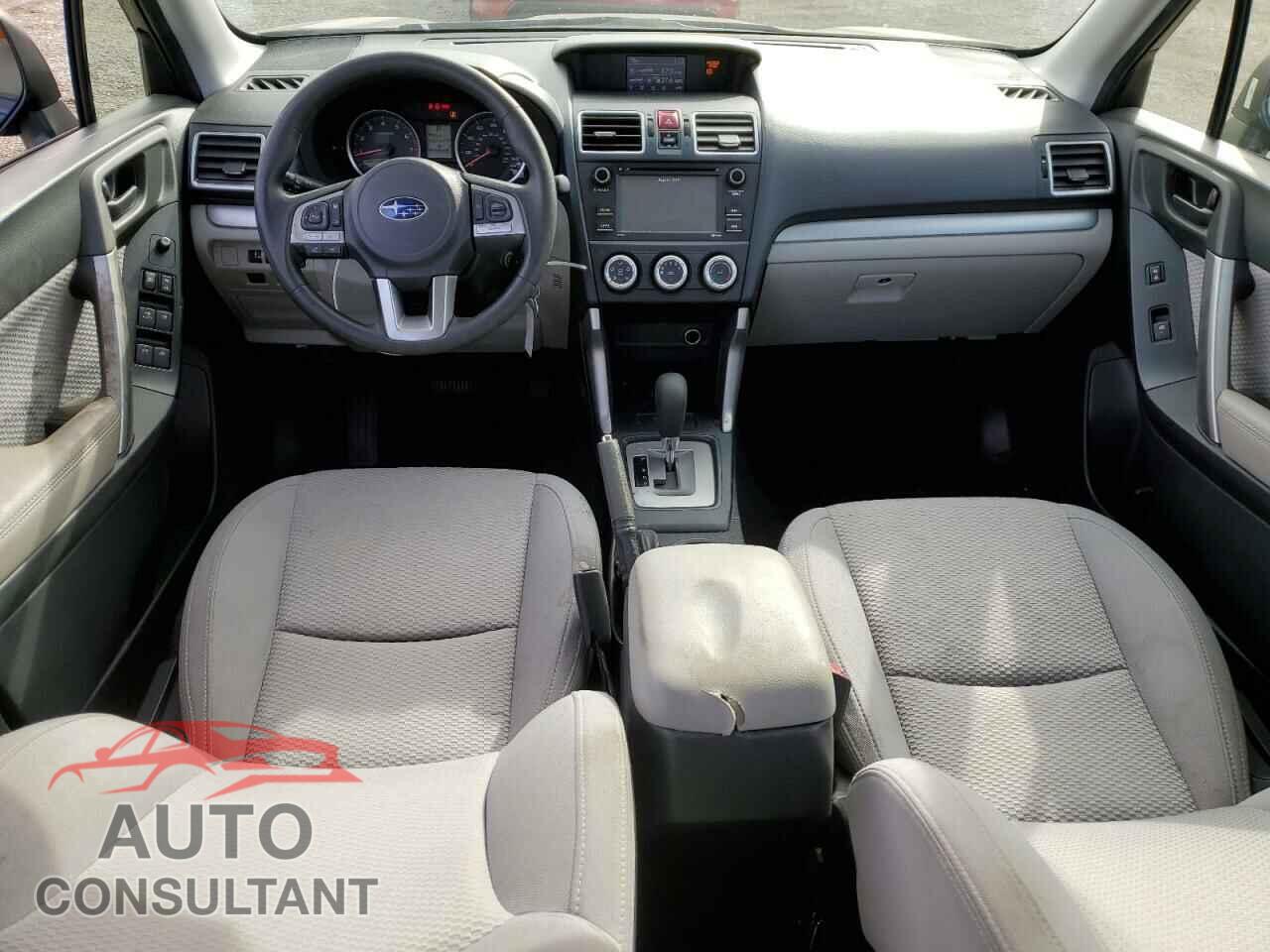 SUBARU FORESTER 2018 - JF2SJAAC4JH593189