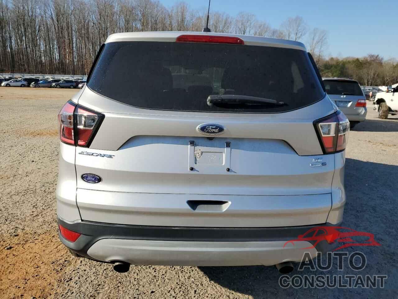 FORD ESCAPE 2017 - 1FMCU9G97HUC92756