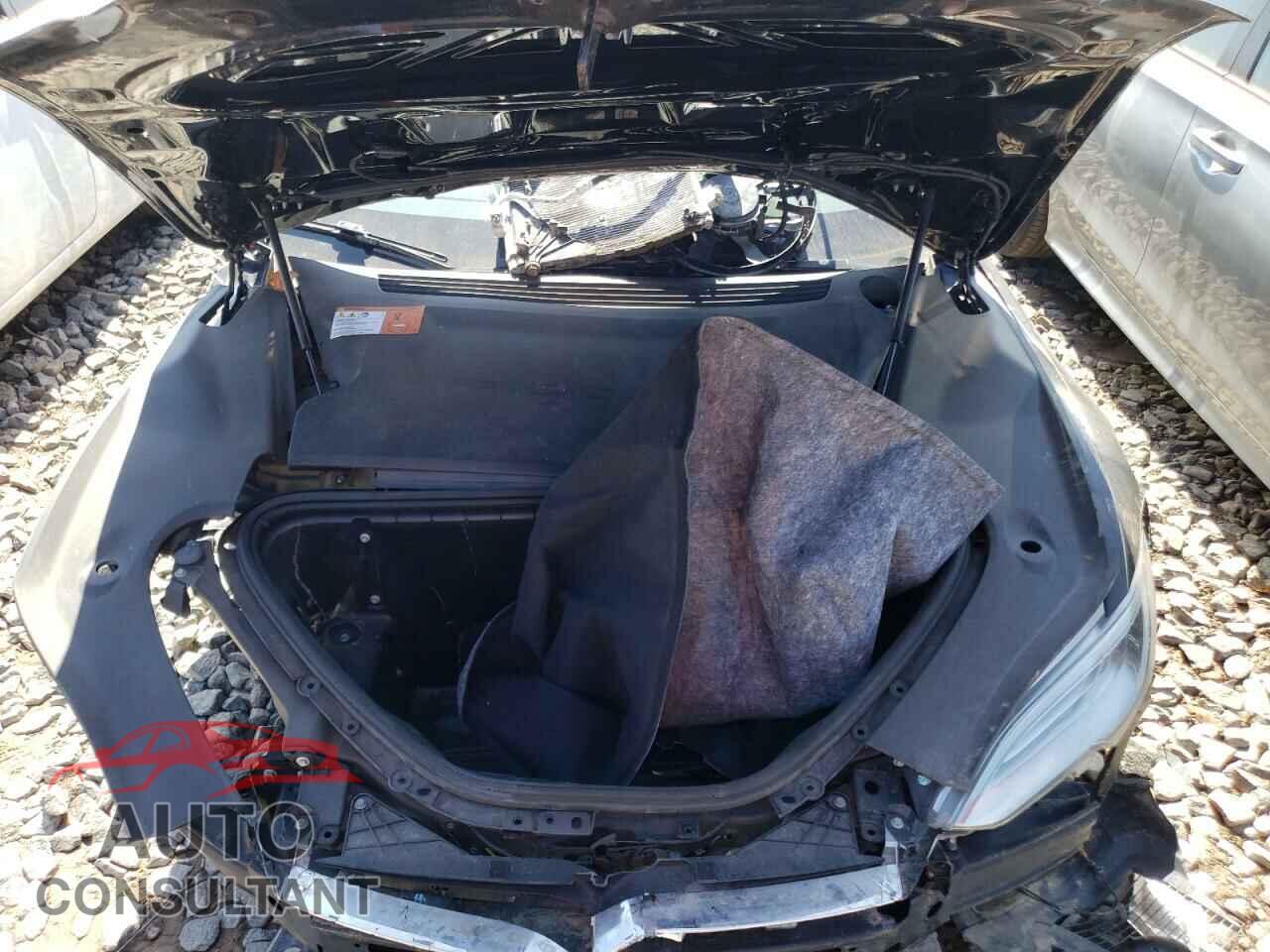 TESLA MODEL S 2017 - 5YJSA1E25HF228689