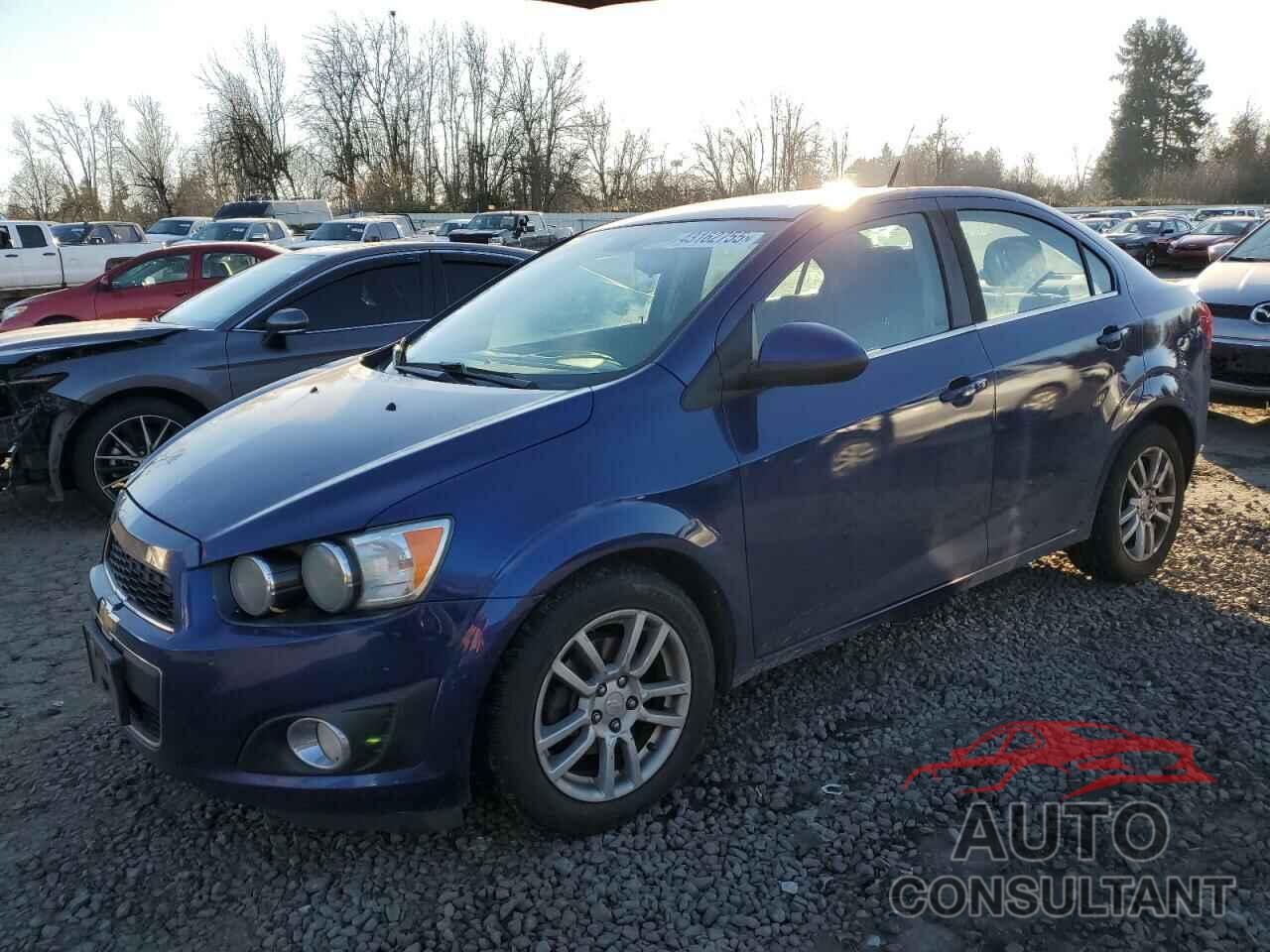 CHEVROLET SONIC 2012 - 1G1JC5SHXC4229948