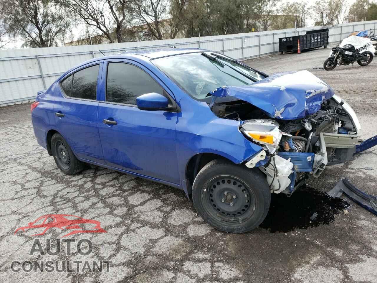 NISSAN VERSA 2017 - 3N1CN7AP4HL817251