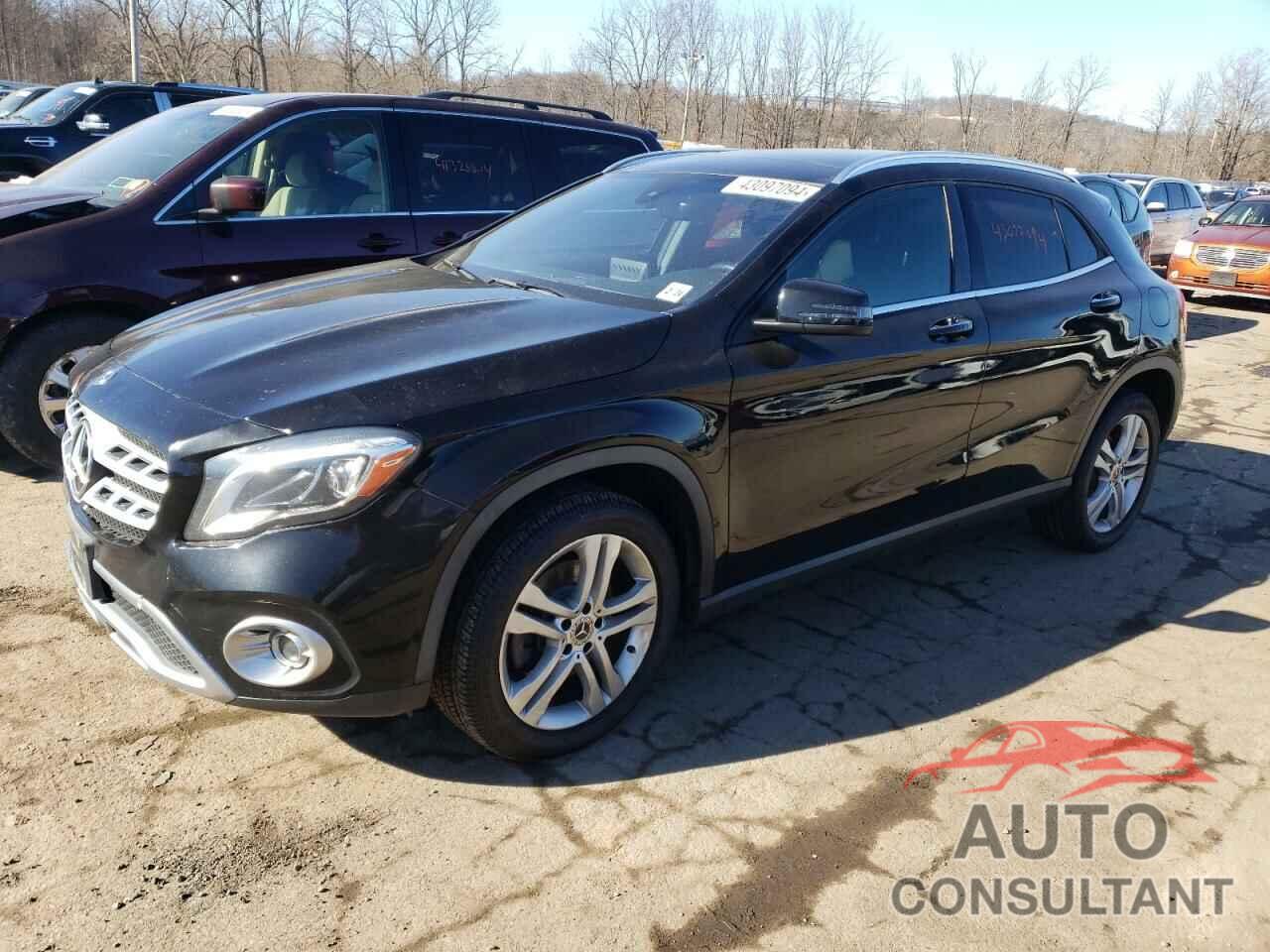 MERCEDES-BENZ GLA-CLASS 2019 - WDCTG4GB4KU005702