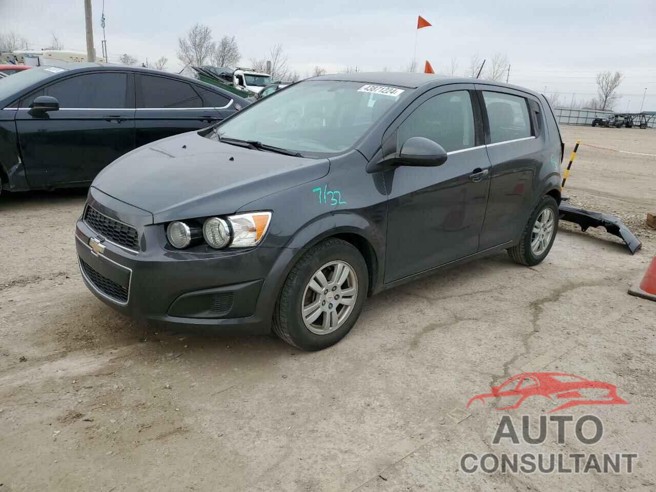 CHEVROLET SONIC 2016 - 1G1JC6SH5G4157276