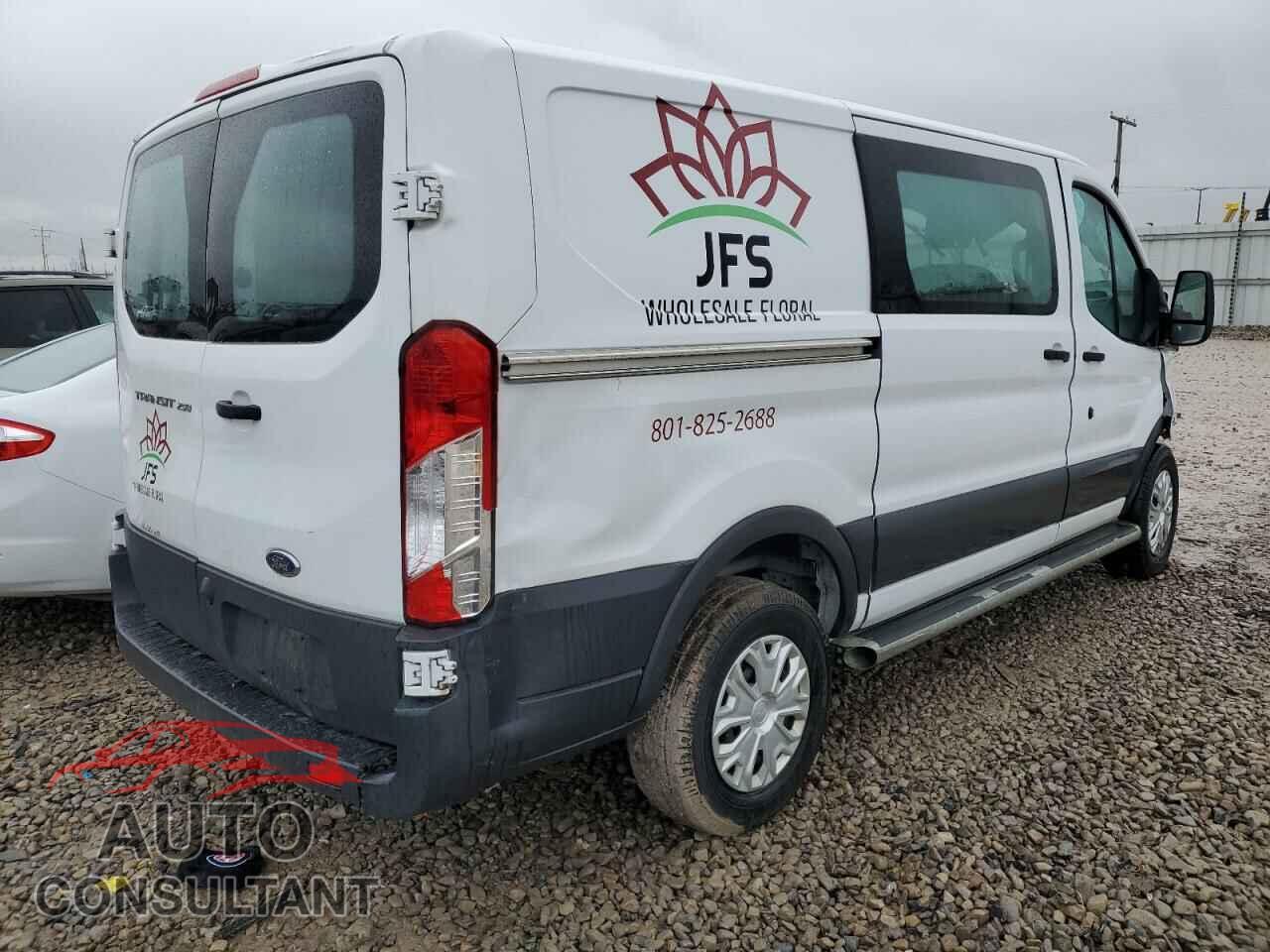 FORD TRANSIT 2017 - 1FTYR1YM0HKA91938