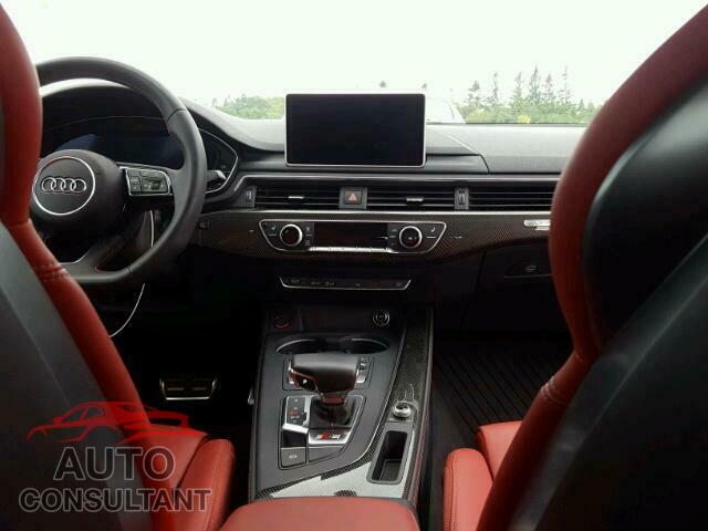 AUDI S5/RS5 2018 - WAUC4DF51JA025655