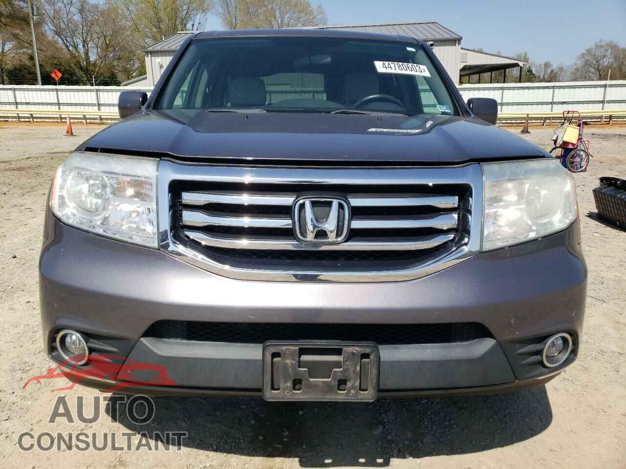HONDA PILOT 2015 - 5FNYF4H45FB070989