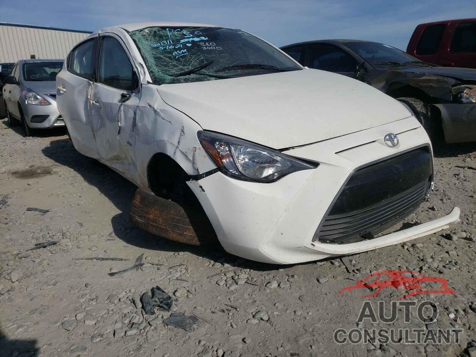 TOYOTA YARIS 2017 - 3MYDLBYV5HY191311