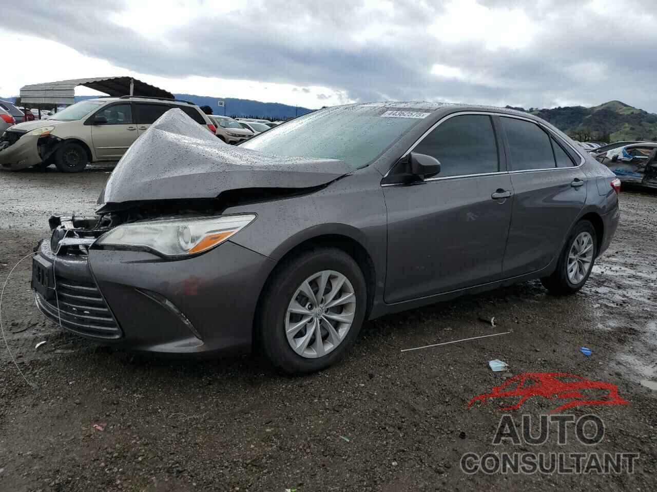 TOYOTA CAMRY 2016 - 4T4BF1FK9GR559797