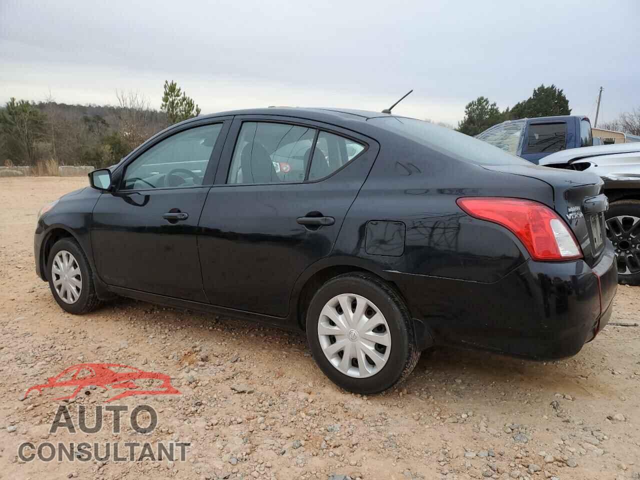 NISSAN VERSA 2017 - 3N1CN7AP5HL810227