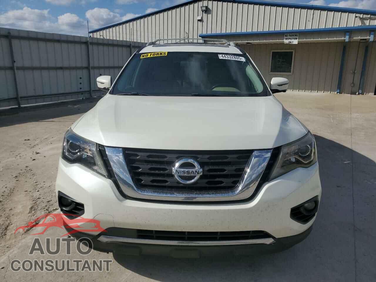 NISSAN PATHFINDER 2017 - 5N1DR2MNXHC631109