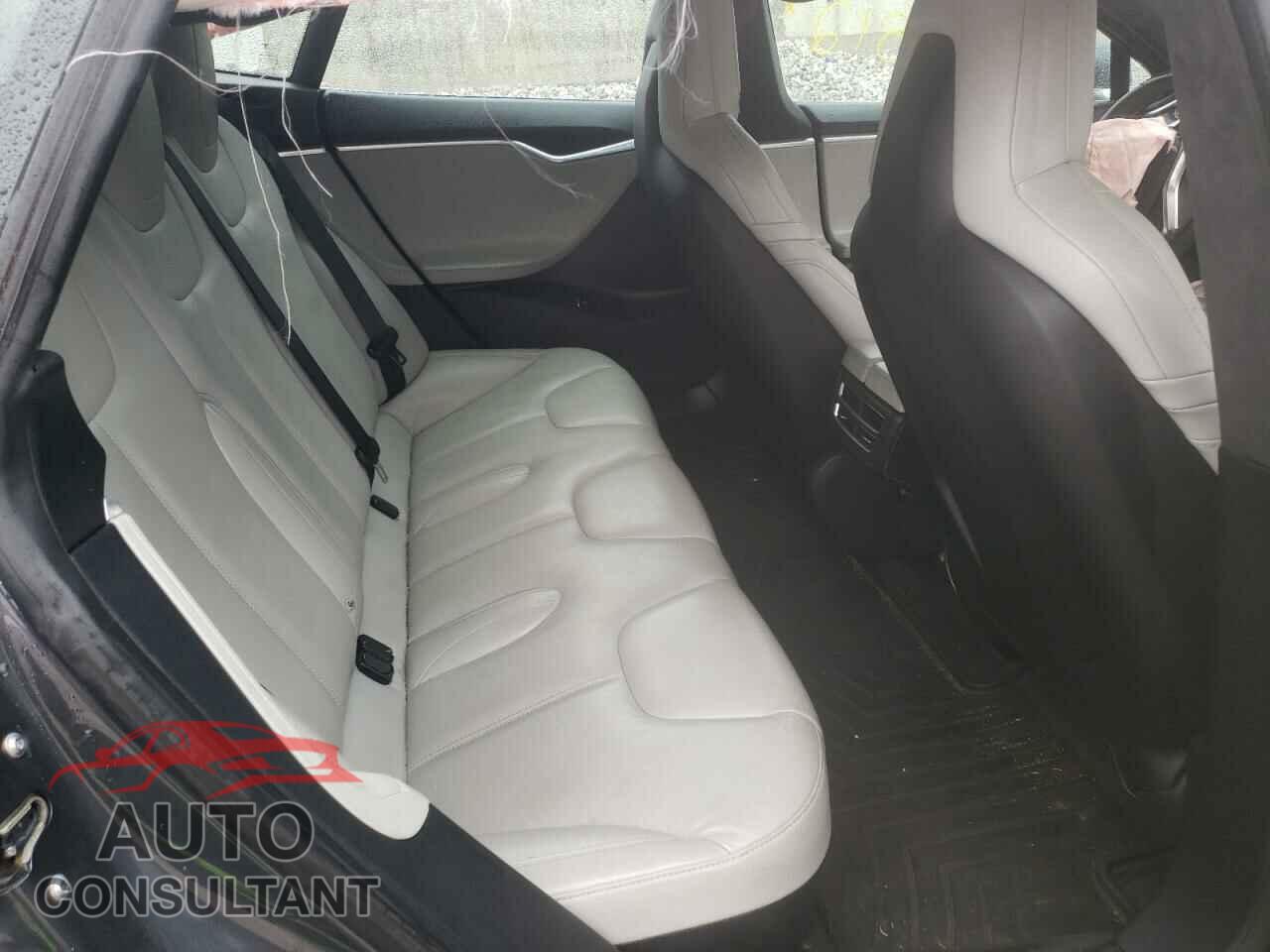 TESLA MODEL S 2016 - 5YJSA1E22GF149365