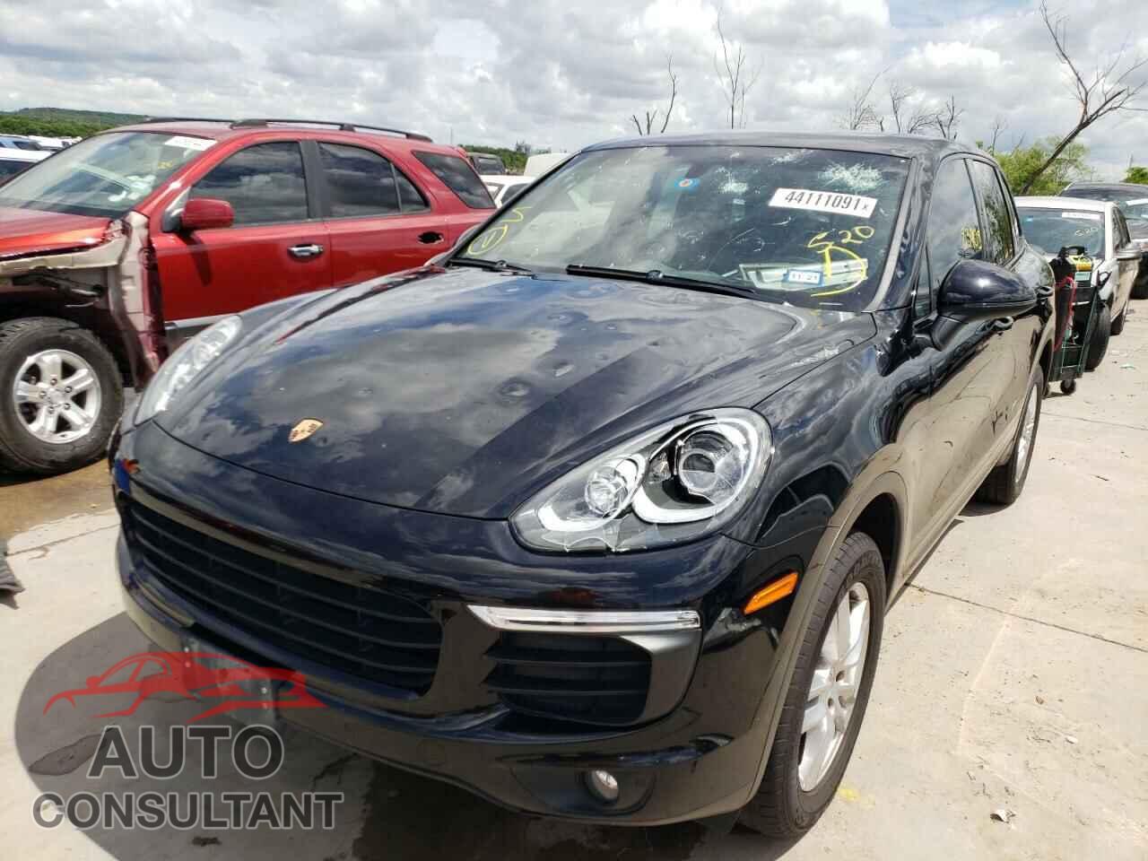 PORSCHE CAYENNE 2016 - WP1AA2A25GLA00810