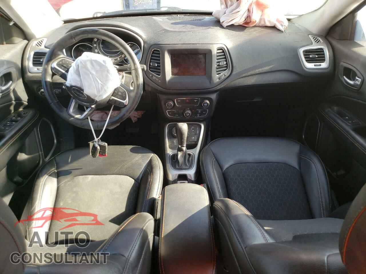 JEEP COMPASS 2019 - 3C4NJDBB3KT641433