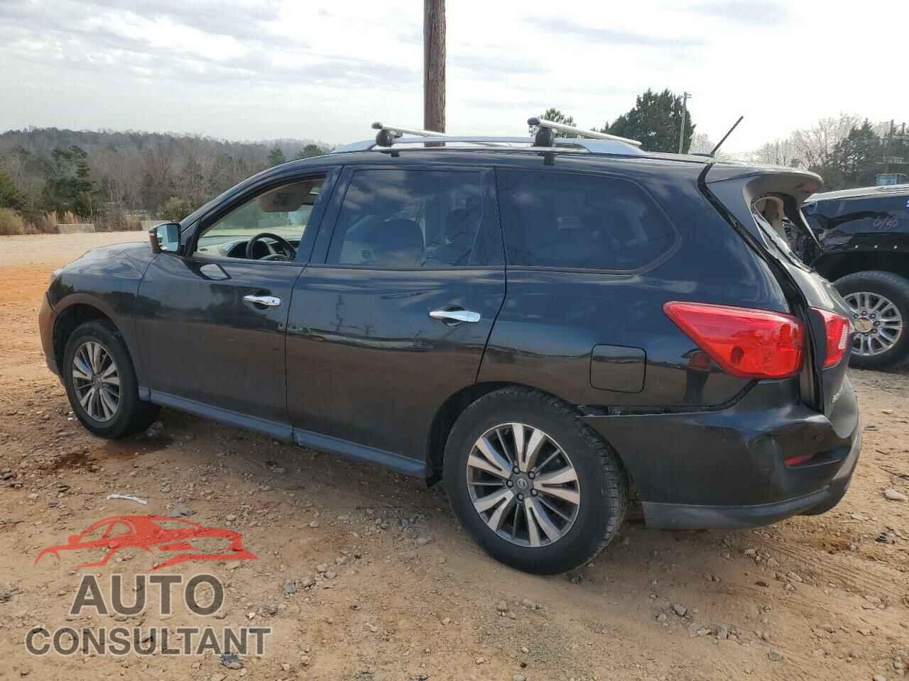 NISSAN PATHFINDER 2018 - 5N1DR2MN3JC613198