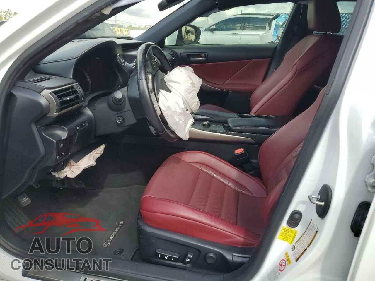 LEXUS IS 2018 - JTHBZ1D21J5033446