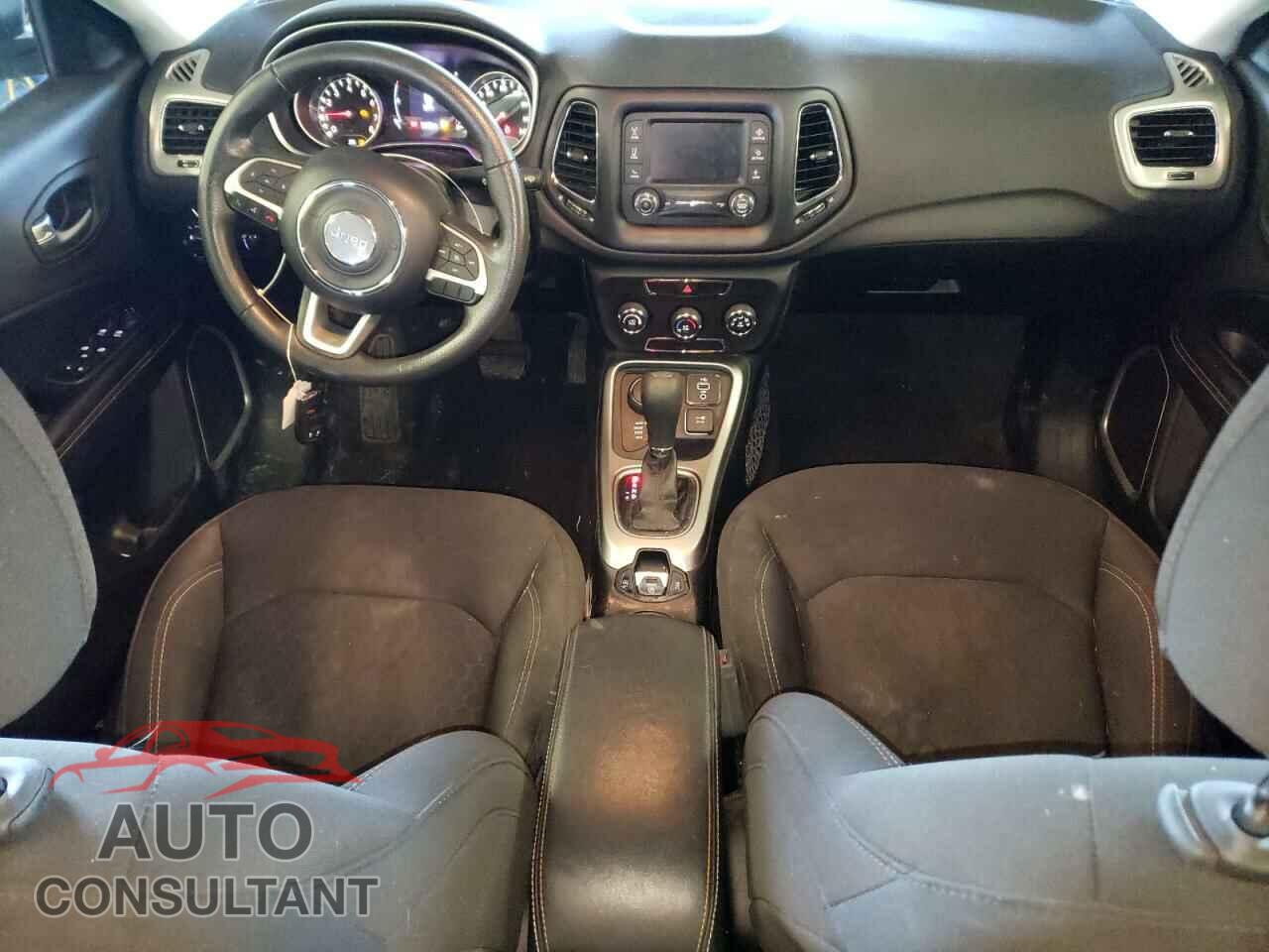 JEEP COMPASS 2018 - 3C4NJDAB4JT414977