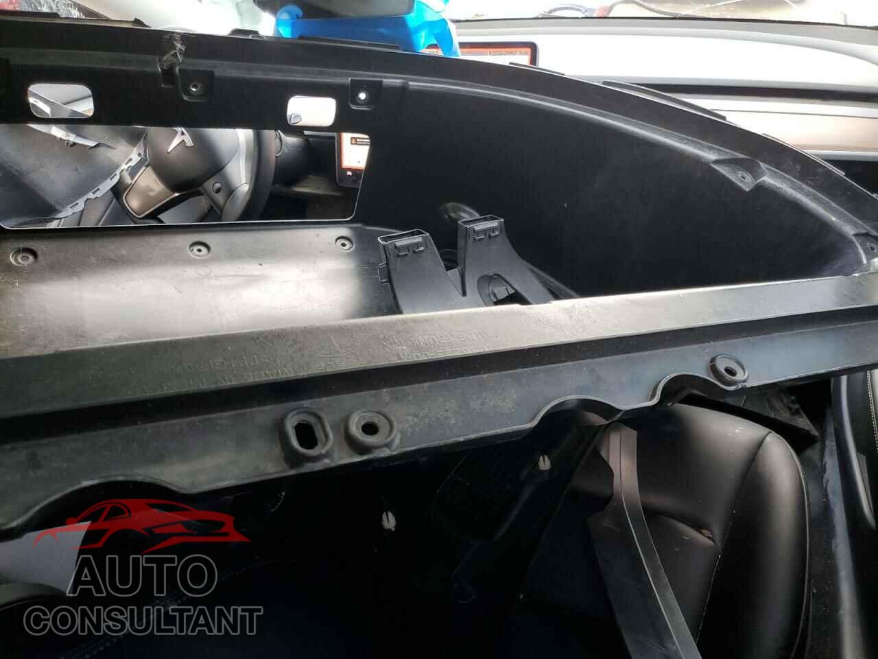 TESLA MODEL 3 2023 - 5YJ3E1EB2PF603073