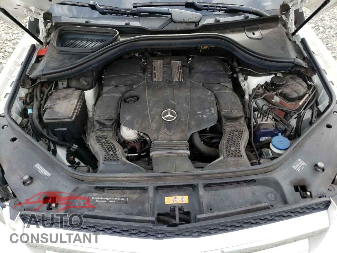 MERCEDES-BENZ GL-CLASS 2015 - 4JGDF6EE2FA513806