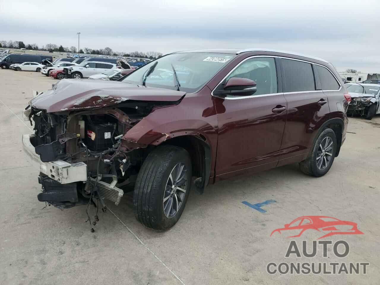 TOYOTA HIGHLANDER 2017 - 5TDJZRFH9HS449522