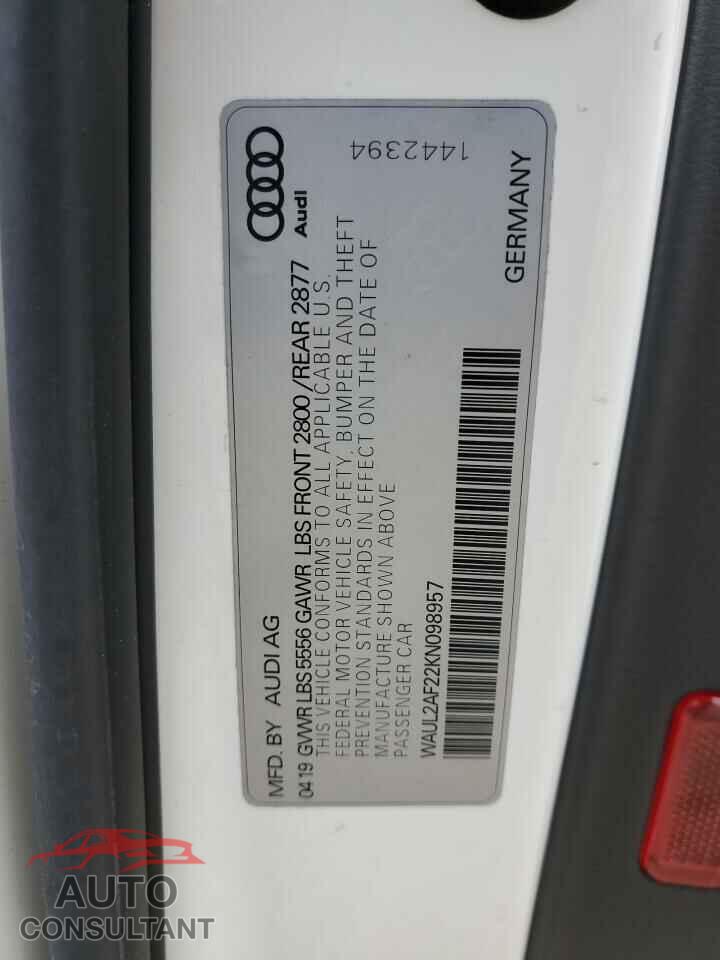 AUDI A6 2019 - WAUL2AF22KN098957