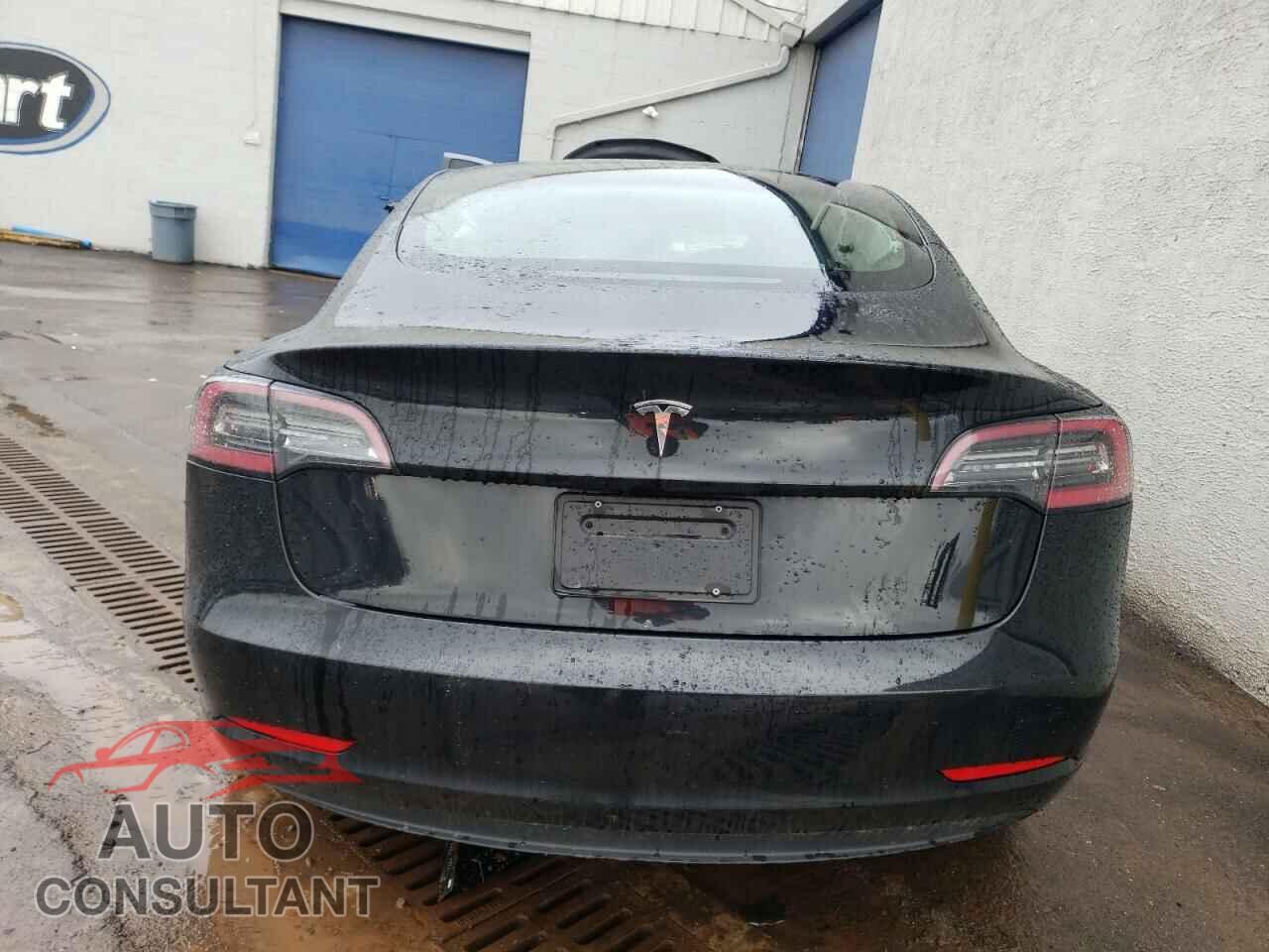 TESLA MODEL 3 2023 - 5YJ3E1EA7PF437110