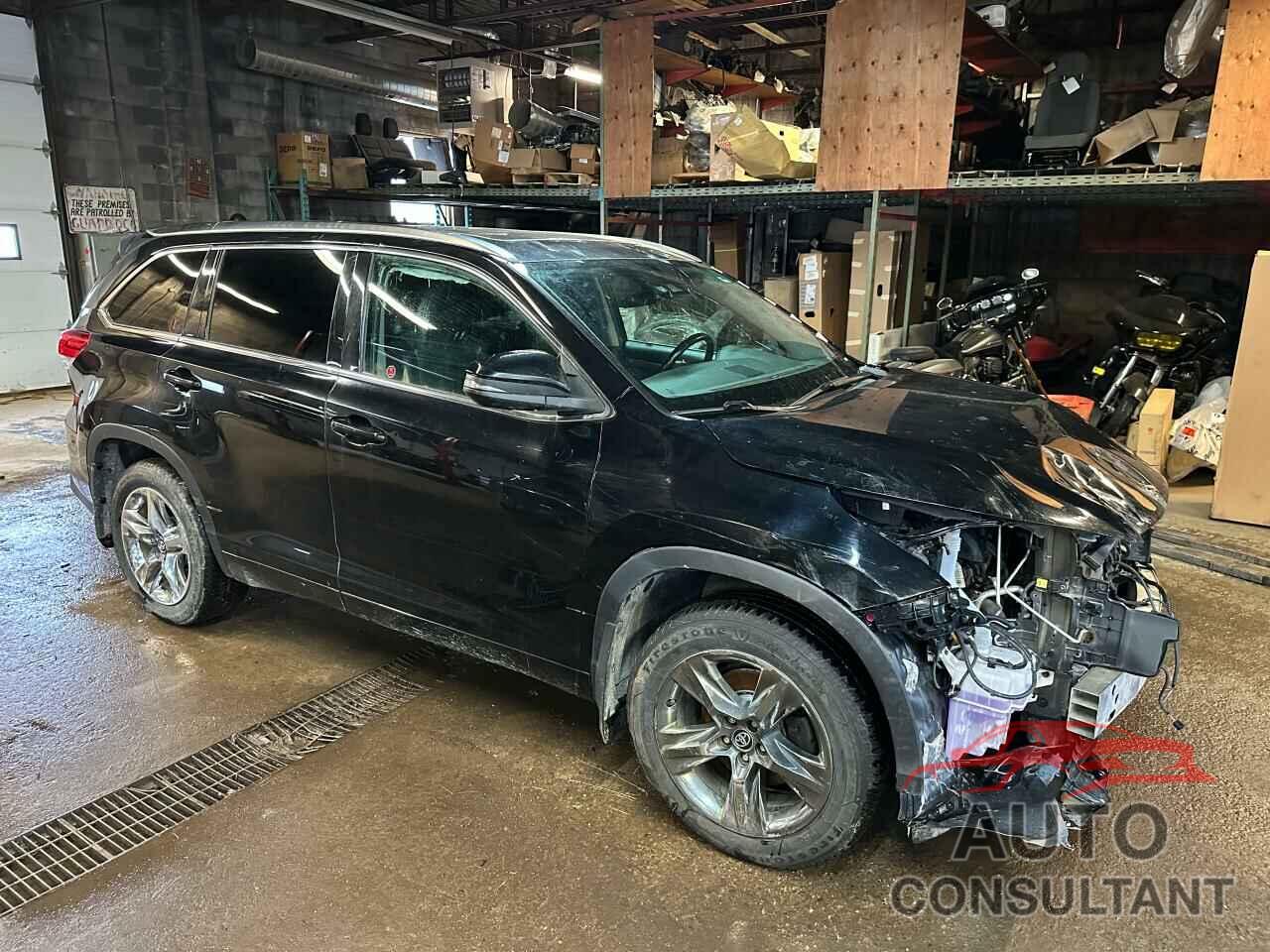 TOYOTA HIGHLANDER 2019 - 5TDDZRFH2KS984597
