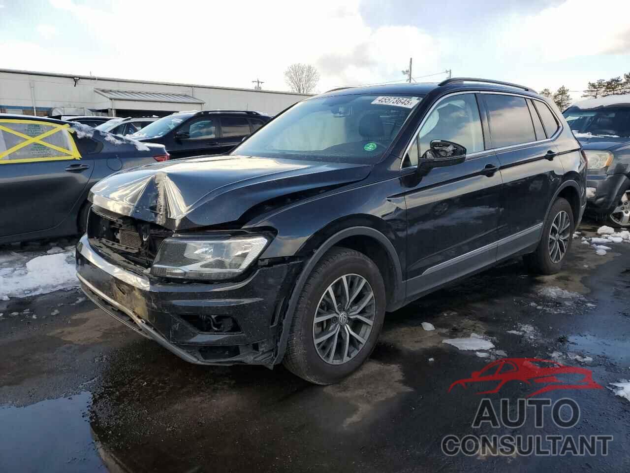 VOLKSWAGEN TIGUAN 2018 - 3VV2B7AXXJM217871