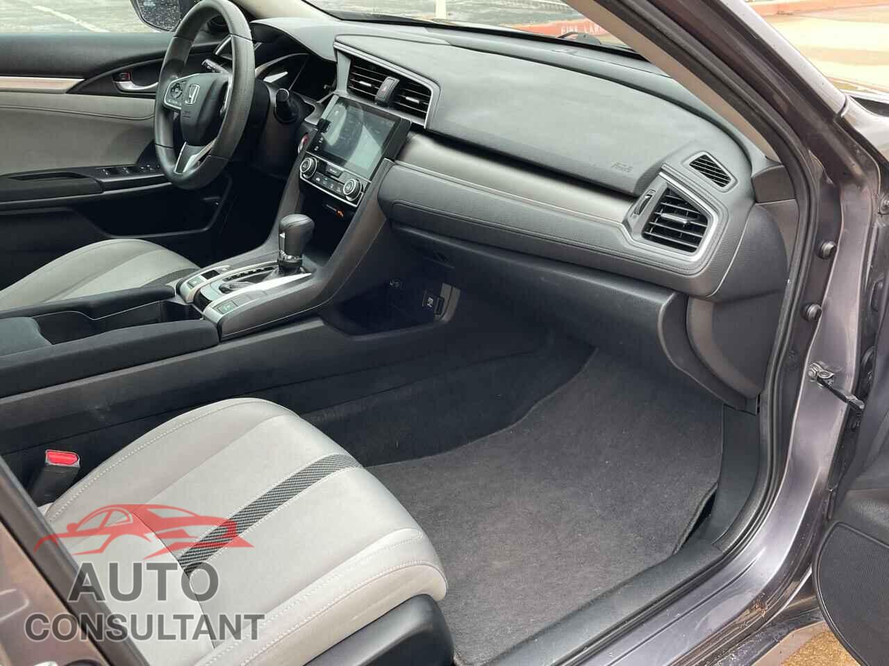 HONDA CIVIC 2017 - 19XFC2F73HE018836