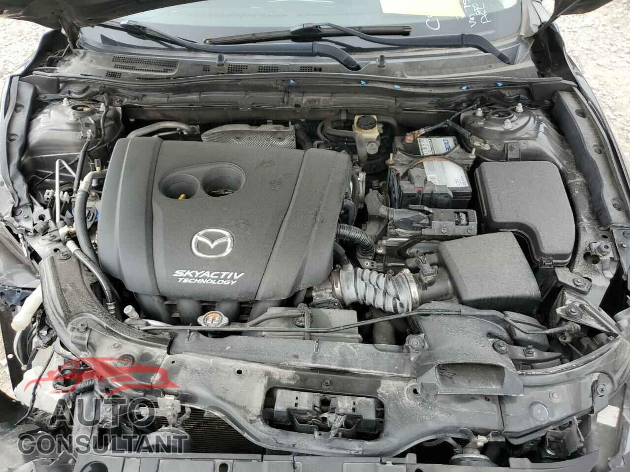 MAZDA 3 2017 - 3MZBN1L31HM137587