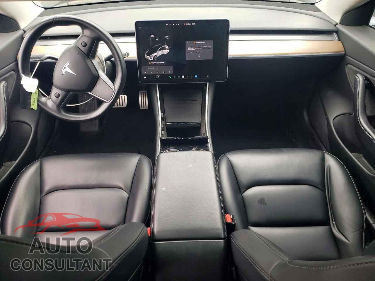 TESLA MODEL 3 2018 - 5YJ3E1EB0JF187659