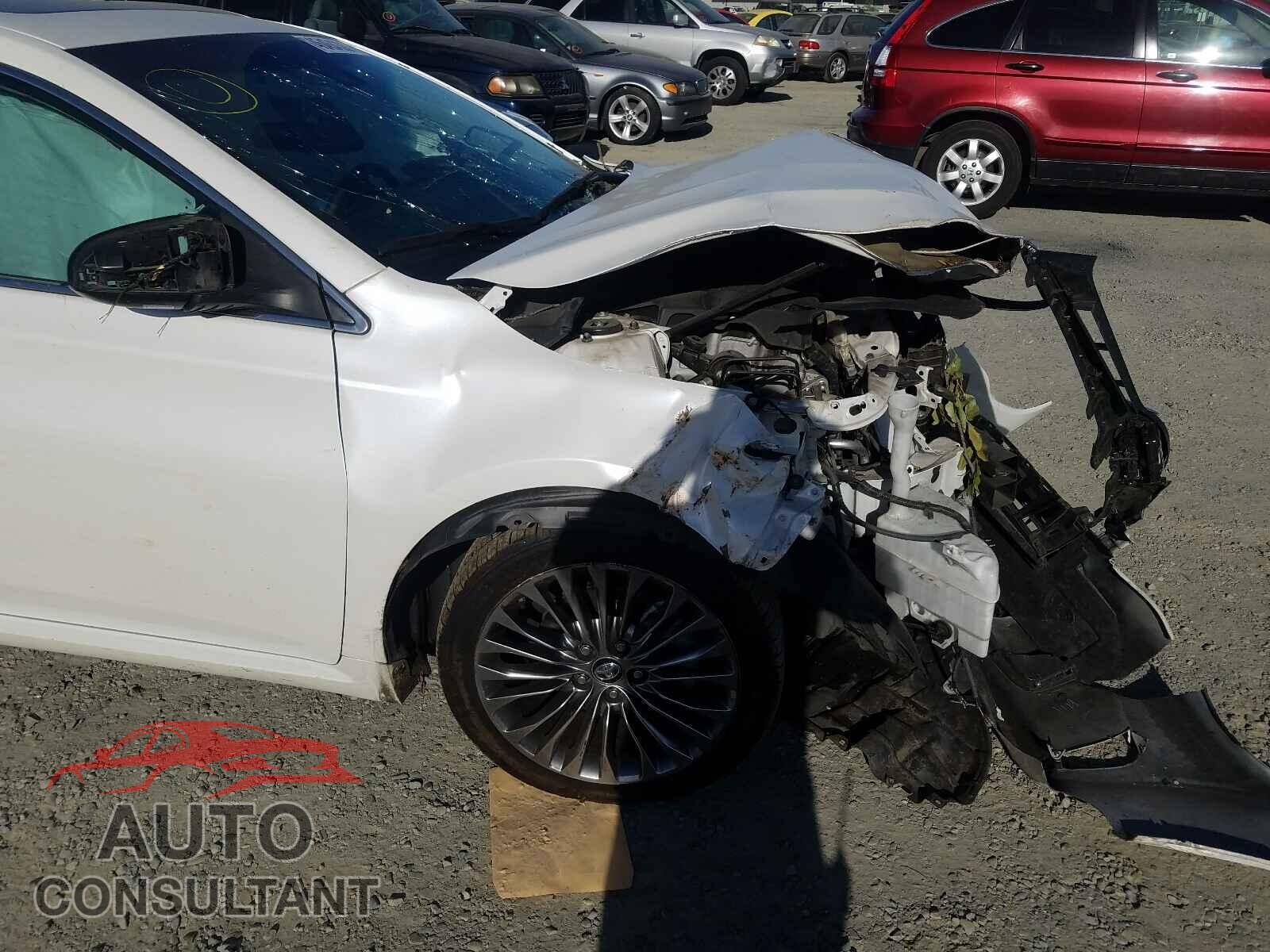 TOYOTA AVALON 2016 - 4T1BK1EB6GU218445