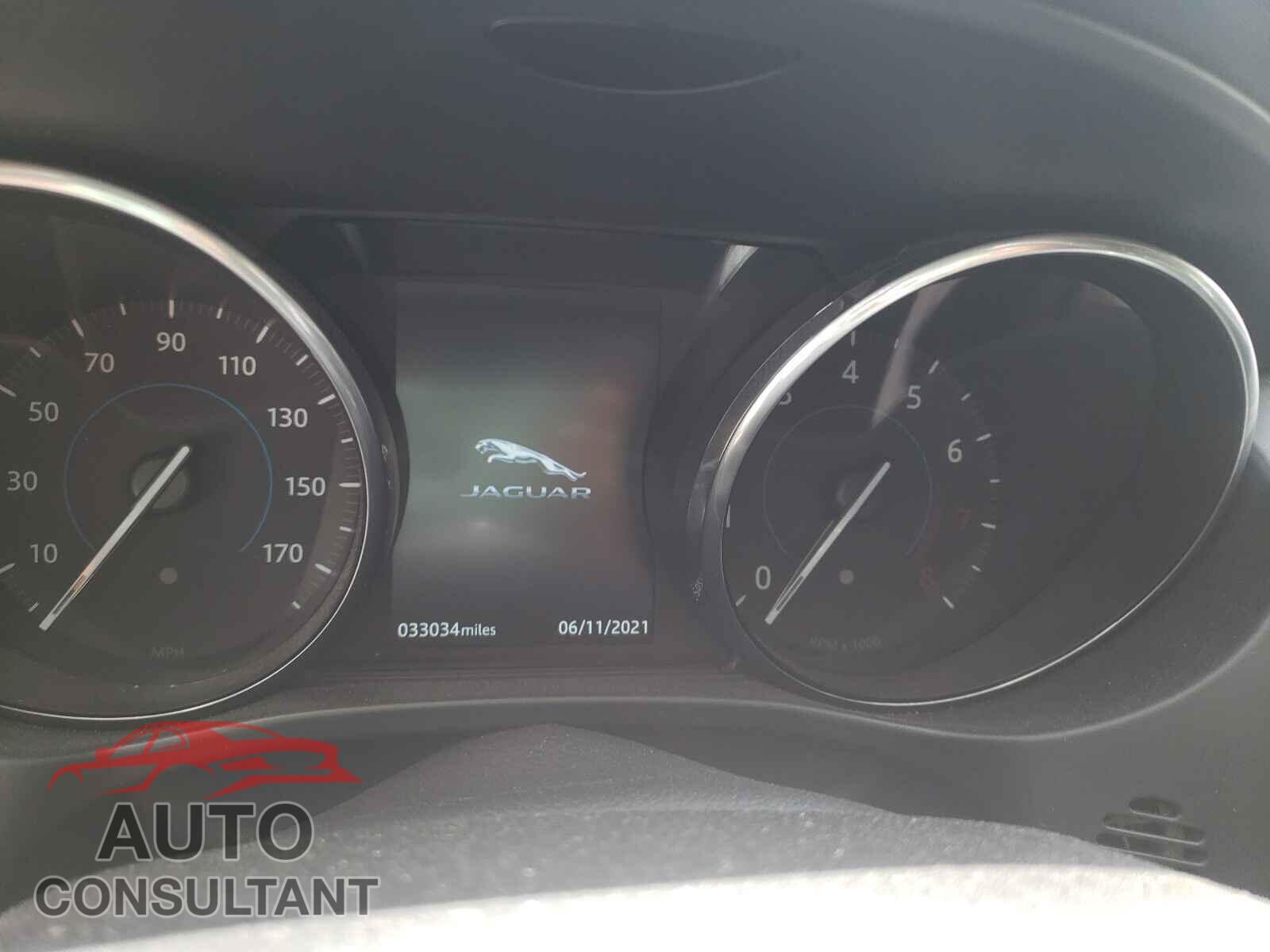 JAGUAR F-PACE 2018 - SADCK2EV7JA270463