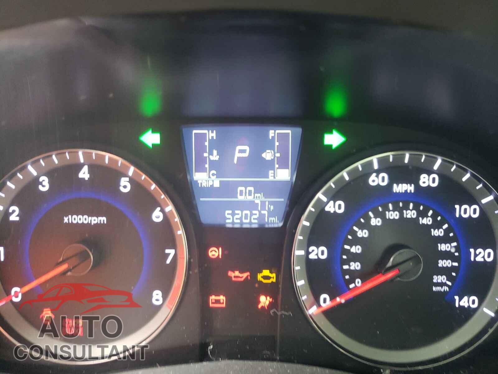 HYUNDAI ACCENT 2016 - KMHCT4AE3GU051285
