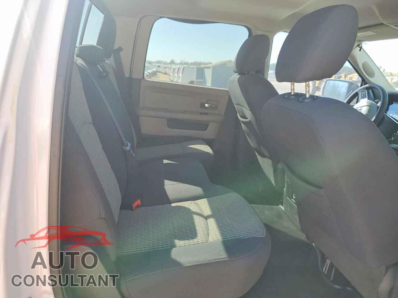 DODGE RAM 1500 2011 - 1D7RB1CP9BS587229