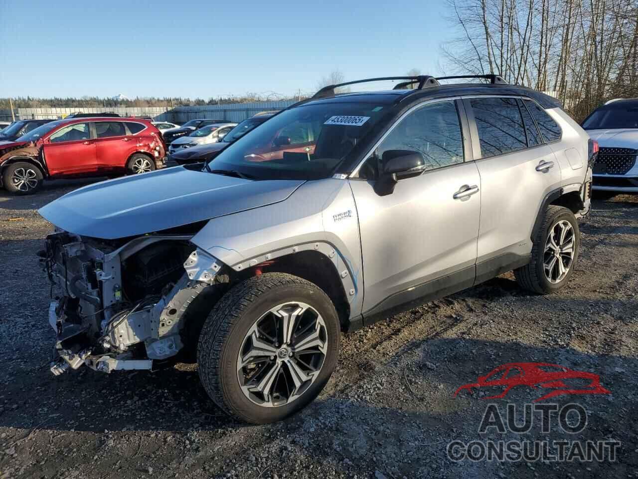 TOYOTA RAV4 2022 - JTMEB3FV9ND082427