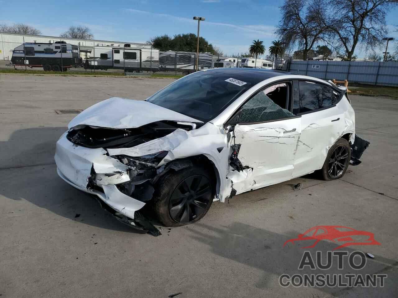 TESLA MODEL Y 2025 - 7SAYGAEE0SF285010