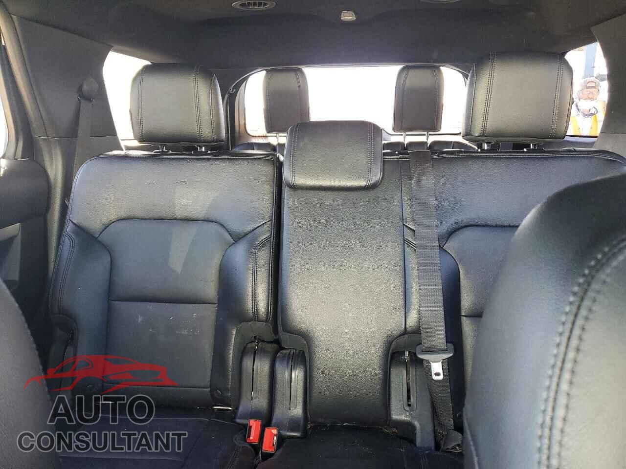 FORD EXPLORER 2016 - 1FM5K8D84GGB71913