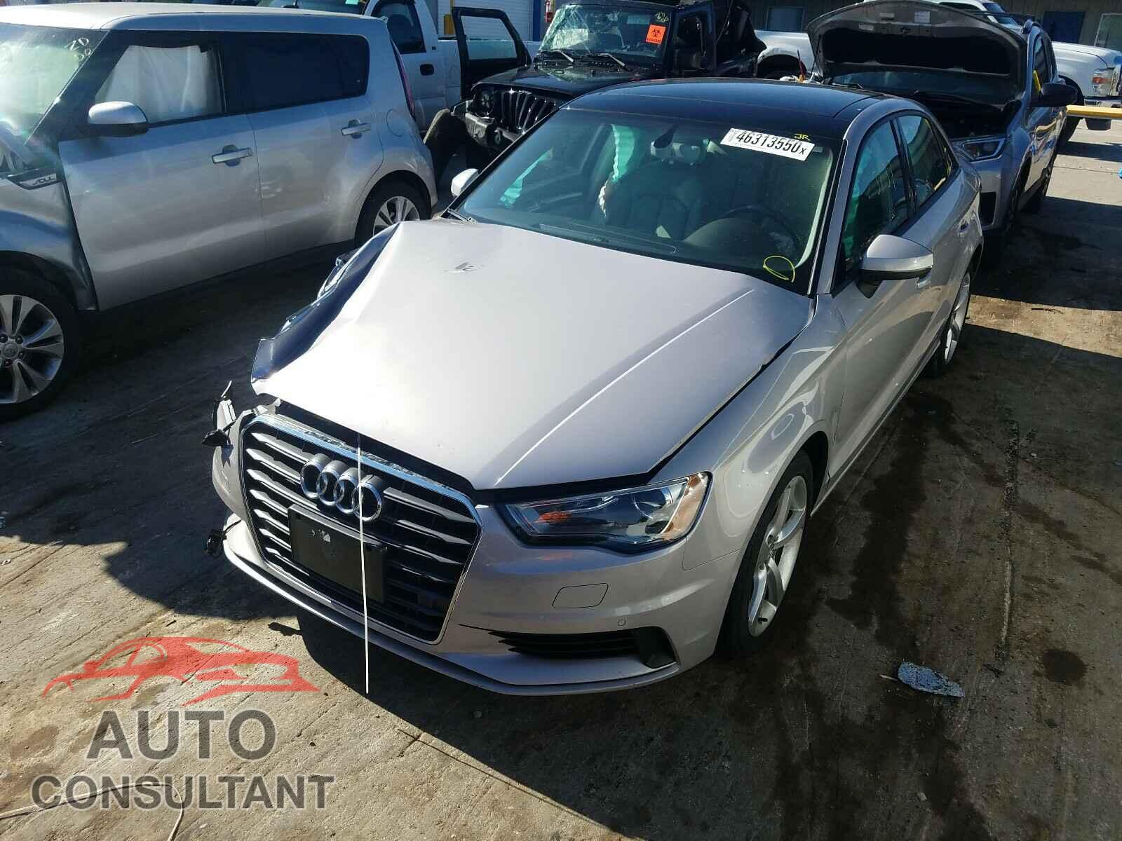AUDI A3 2016 - WAUA7GFF1G1064974